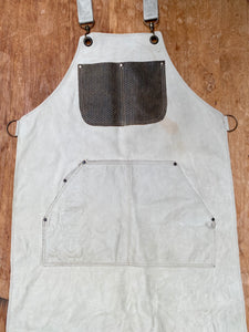 Leather apron in beige