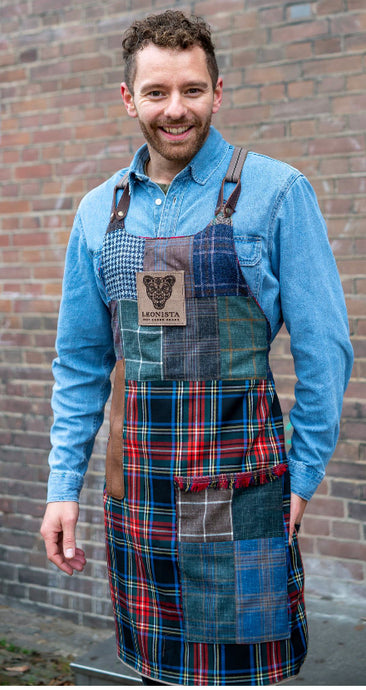 The cool apron with the bartender pocket