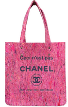 Load image into Gallery viewer, 22113 Circular Vegan Bag &quot;The hot pink one&quot;